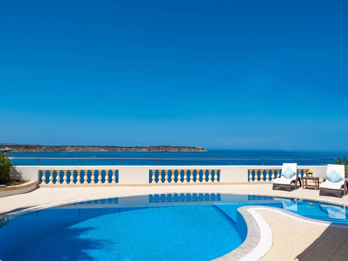 Villa Palma - Sunset Sea Views With Pool, Jacuzzi, Sauna And Games Room Mellieha Exterior foto