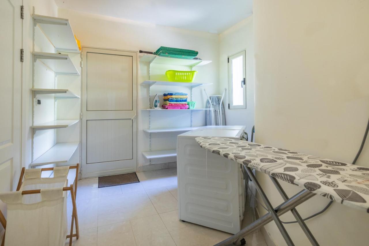 Villa Palma - Sunset Sea Views With Pool, Jacuzzi, Sauna And Games Room Mellieha Exterior foto