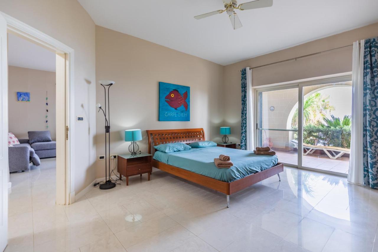 Villa Palma - Sunset Sea Views With Pool, Jacuzzi, Sauna And Games Room Mellieha Exterior foto